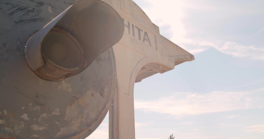 Wichita Kansas Sign, Establishing 4K Sunset Shot