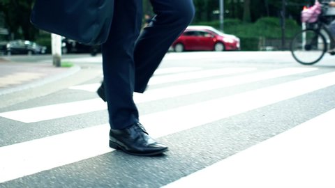 サラリーマン 歩く 日本人 空 Stock Video Footage 4k And Hd Video Clips Shutterstock