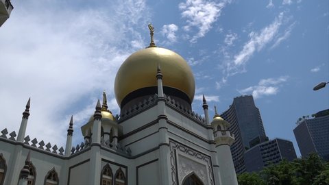 Timelapse Masjid Sultan, Singapore Mosque, in Arab Street