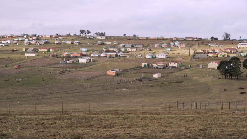 Video Stok Traditional Xhosa Village Of Qunu 100 Tanpa Royalti 1037002283 Shutterstock