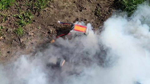 Lipo battery pack exploding in to smoke then fire