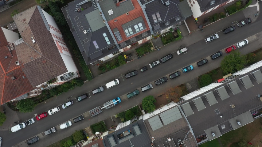Shooting with the drone over the trees in Frankfurt. Beginning of the movie.