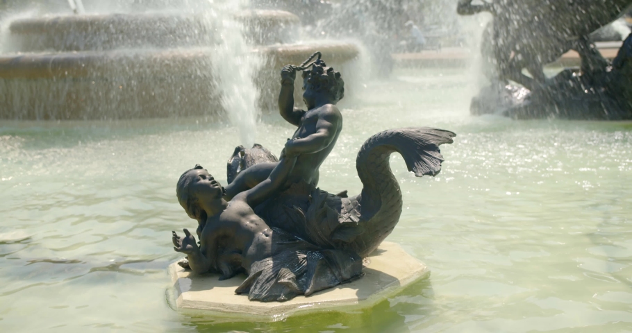 Kansas City, Missouri / USA - June 13, 2019: Details of Famous Kansas City Nichols Memorial Fountain, Closeup 4K
