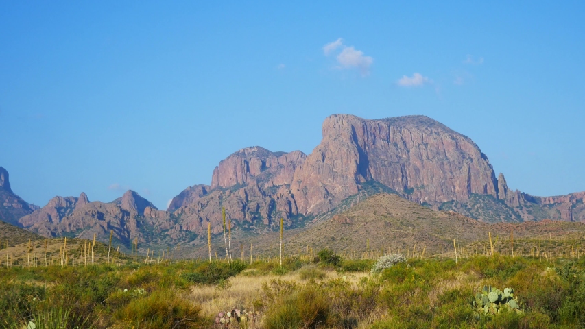 Landscape view of the Chisos Basin during the day in Big Bend National Park (Texas).