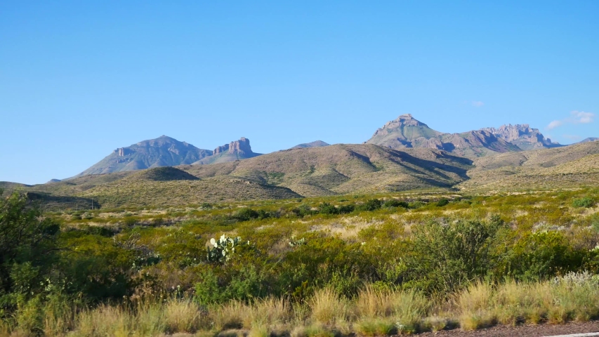 Landscape view of the Chisos Basin during the day in Big Bend National Park (Texas).