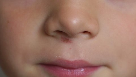 Close Up Of A Newborn Baby Stok Videosu 100 Telifsiz 1023185233 Shutterstock