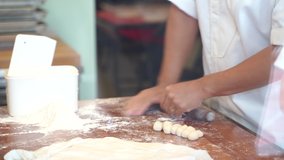 Cooking Video Steps to make Xiao long bao.It is the most popular Chinese dim sum dishes. Xiao long bao is made from bread flour mixed with wheat flour with minced pork filled with broth in the water