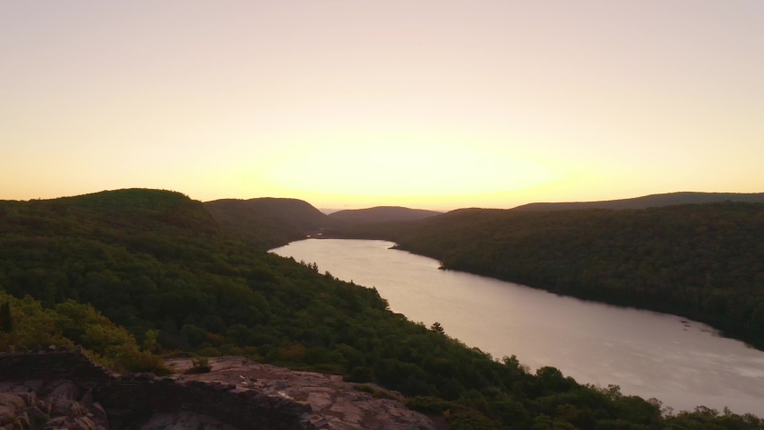 Sunrise at Lake of the Clouds Overlook in Porcupine Mountains State Park of Michigan