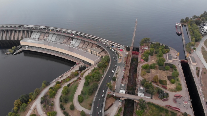 Flying along the Dnieper Hydroelectric Station. DniproHES-1, DniproHES-2 and the dam.