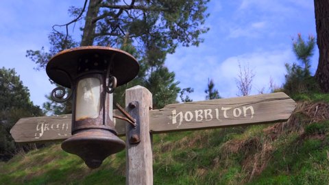 Hobbiton, New Zealand; 2019: Welcome to Hobbiton