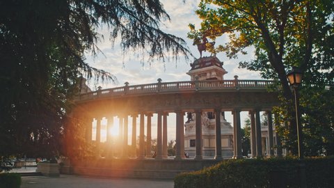 4K Madrid, Parque del Retiro, Alfonso XII monument, sunlight through columns