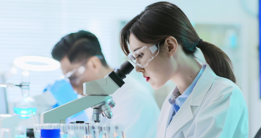 asian scientist team conduct experiment in the laboratory Royalty-Free Stock Footage #1038347729