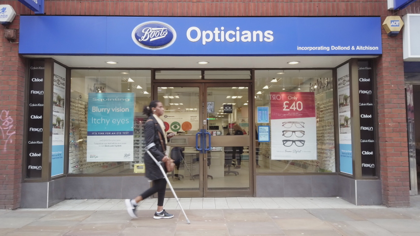 boots opticians bitterne