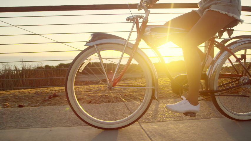 beach cruiser girl