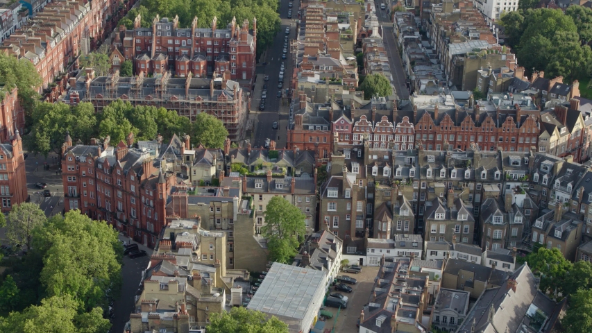 London Knightsbridge, aerial establishing shot of Grade 2 listed properties in South Kensington Royalty-Free Stock Footage #1038697403