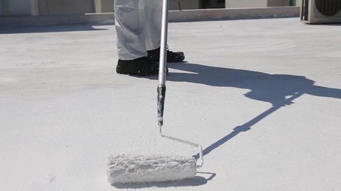  Apply Roof Coating with a roller (Roof Coating Application Process)