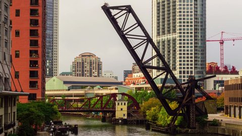 An old bridge in the city. The Chicago River at Wolf Point. Time lapse.