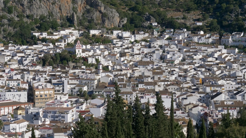 White town. Деревня Ubrique. Andalusia’s ‘White Towns’.