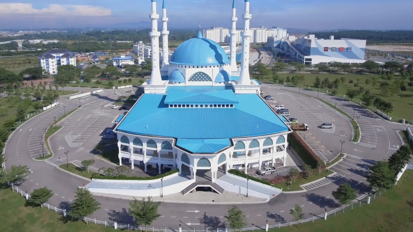 Sultan iskandar masjid