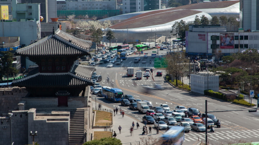 Heunginjimun and Dongdaemun Plaza in Korea, Seoul
