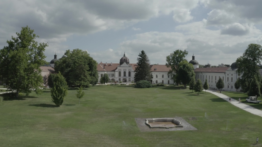 Aerial view of the city centre and the Grassalkovich Castle in Gödöll?, Hungary - drone 4K video