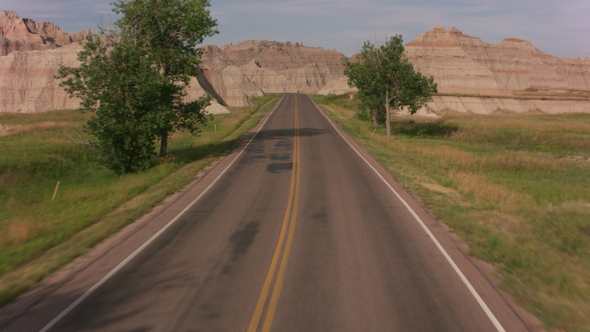 Driving through Badlands National Park, South Dakota