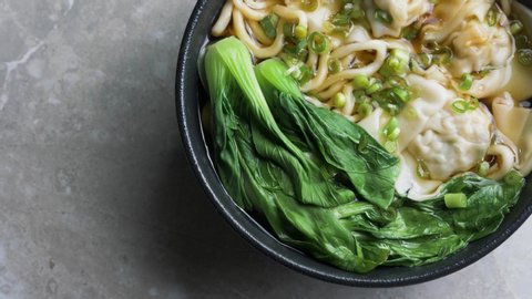 Hot chinese wonton noodles soup