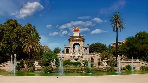 Cinemagraph.4k. Barcelona, Spain-Parc de la Ciutadella monumental fountain
