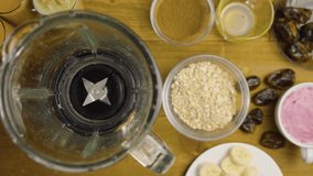 Video of cooking a healthy oatmeal cocktail
