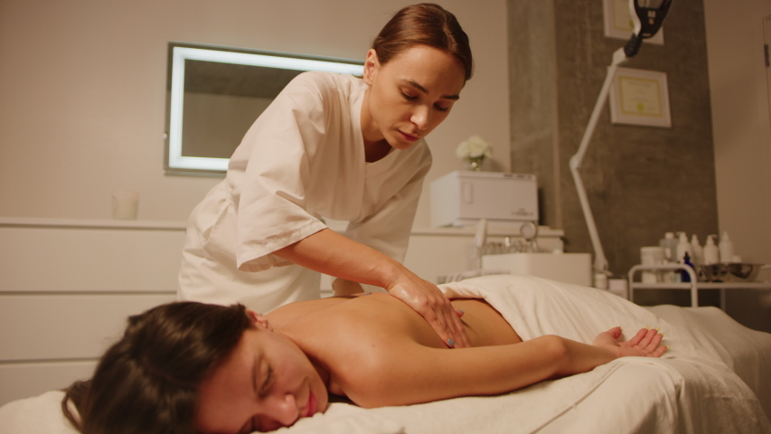 Massage Rooms Com Сулды