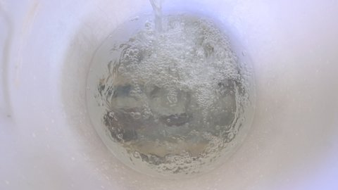 Microscopic Footage Of Sperm Swimming の動画素材 ロイヤリティフリー Shutterstock
