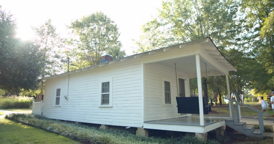 Close Up, Famous Elvis Presley Family House, Birthplace, Tupelo
