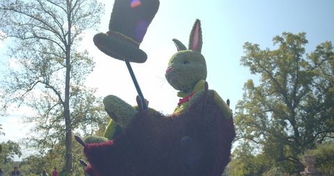 Alice in Wonderland Shrubs and Sculptures at Atlanta Botanical Gardens