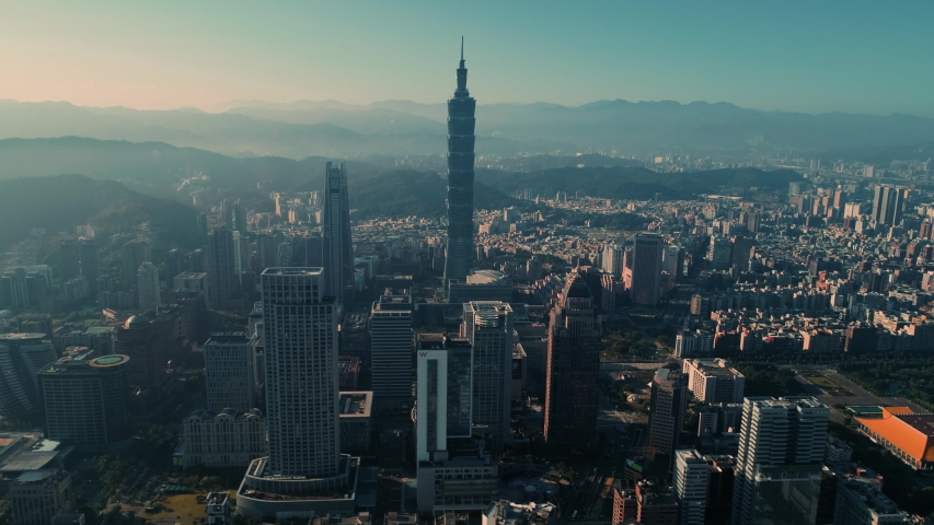 Hyperlapse of central Taipei at dawn, Taiwan Royalty-Free Stock Footage #1041916912