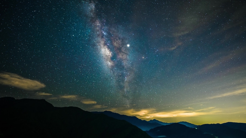 4K Time-Lapse Milky Way of Hehuan Mt., Nantou, Taiwan | Shutterstock HD Video #1042169854