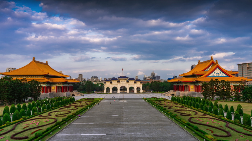  Time lapse of National Chiang Kai-shek Memorial Hall in Taipei, Taiwan