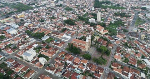 Aerial view of the Guaxupé city, Minas Gerais / Brazil. 4K.