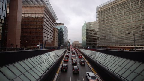 Brussel road Schuman Square in Bruxelles cityscape timelapse