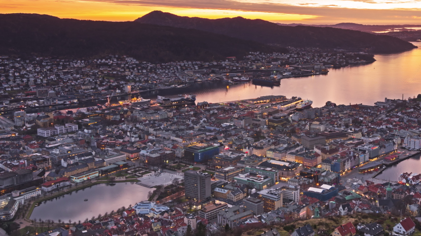 Houses on the Hill in Bergen, Norway image - Free stock photo - Public ...