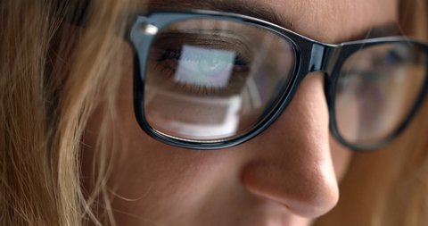 Close Up Reflection Graphics Business Glasses Businesswoman Diagrams Routine Work Laptop Screen Woman Office 4k Eyes.