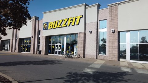 KIRKLAND, CANADA - OCTOBER 2019: Buzzfit Gym Location During Sunny Day