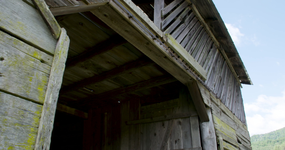An old farmhouse and barn in the mountains of North Carolina.