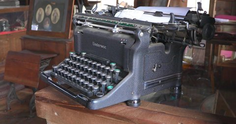 Wickenburg, AZ, US -1-12-20:  A vintage typewriter is on display at the Ghost Town of Vulture City in Arizona.