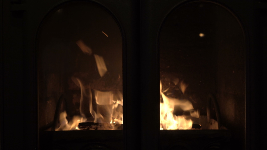 Fireplace Glass Doors Open Or Closed