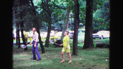 GALENA ILLINOIS USA-1967: Families Enjoying Their Memorial Day Weekend By Getting Together And Taking Part In Activities