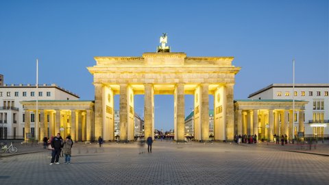 Day to Night Time Lapse of Brandenburg Gate, Berlin, Germany