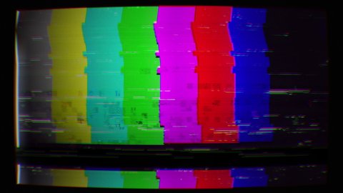 Bad or no signal TV screen. Damaged flickering VHS. Television test pattern. Glitch interference and distortion. SMPTE color bars with technical problems. Static noise effect. Black frame or vignette