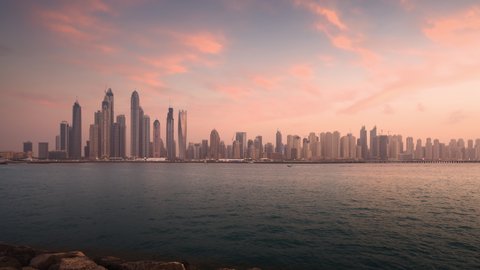 Timelapse Of Skyscrapers In Dubai の動画素材 ロイヤリティフリー Shutterstock