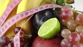 Video of fruits composition and measurement