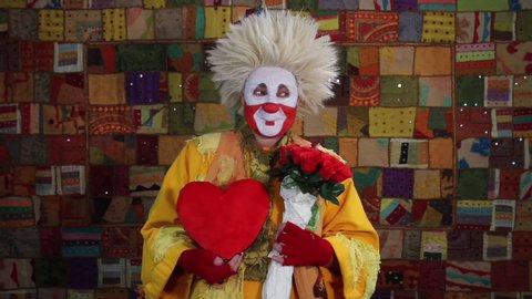 Party Clown Wishing Happy Birthday Video De Stock 100 Libre De Droit Shutterstock